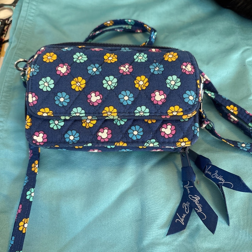 Vera Bradley Mickey Disney RDIF, NWOT